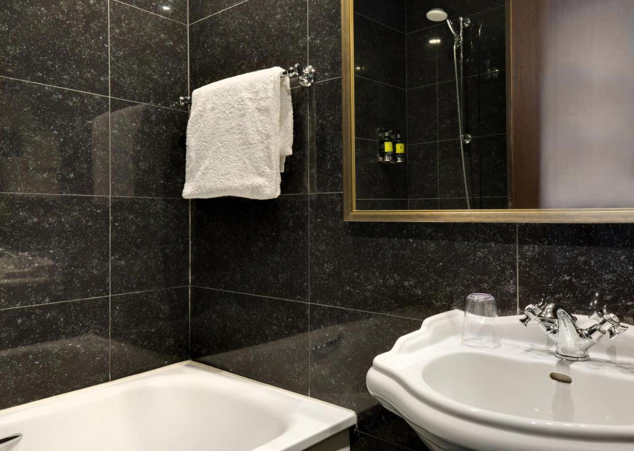 Le Senat Hotel Paris Ngoại thất bức ảnh